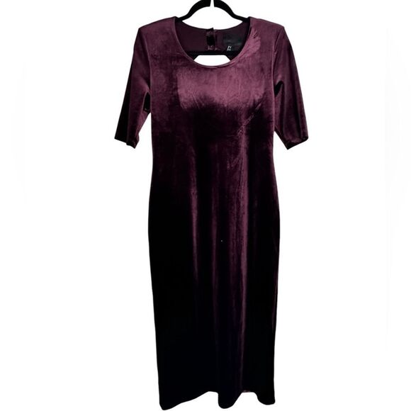 H&M Purple Velvet dress w/ open back          Size: 10 - Picture 1 of 7